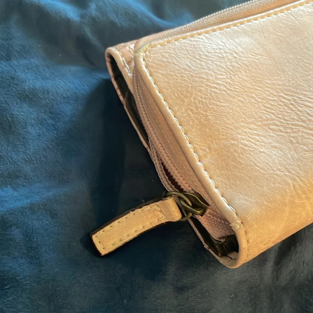 Wallet - Picture 6 of 8